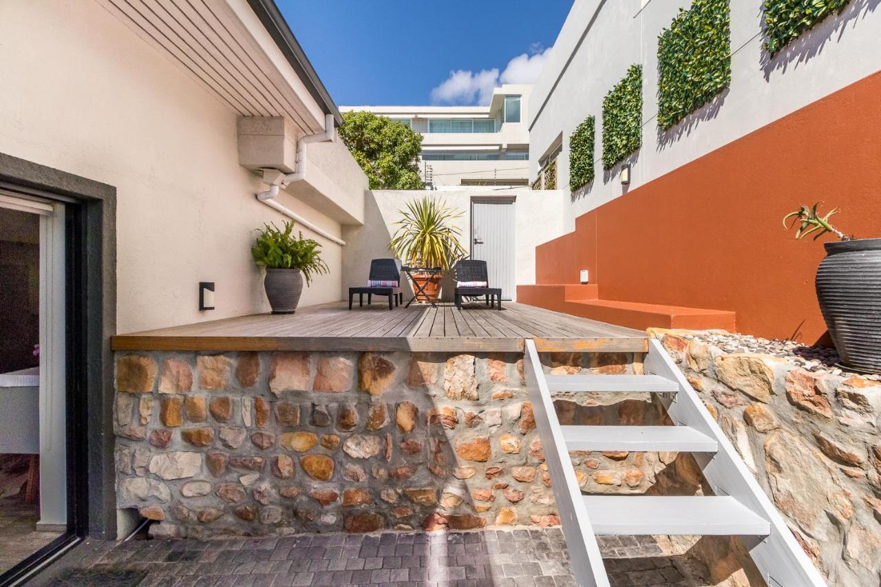 Hotel 51 On Camps Bay Ciudad del Cabo Exterior foto