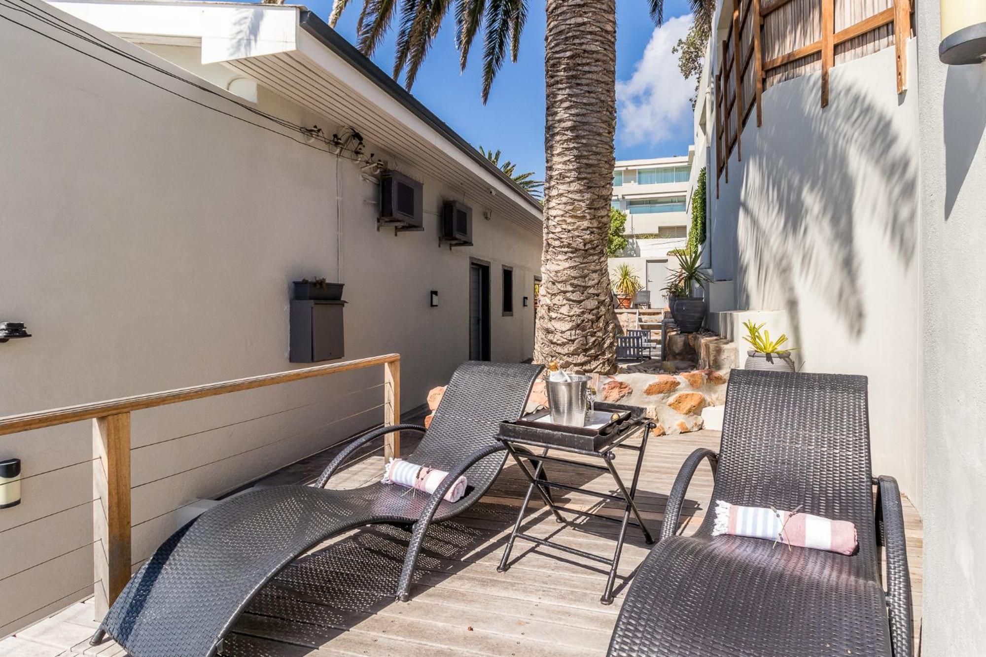 Hotel 51 On Camps Bay Ciudad del Cabo Exterior foto